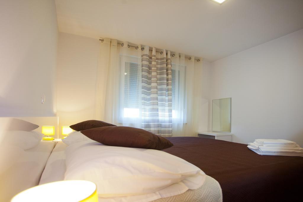 Diamond Apartment *
