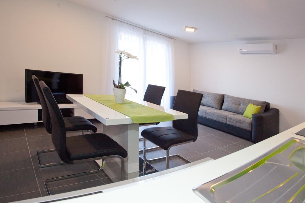 Apartment Diamond Podstrana