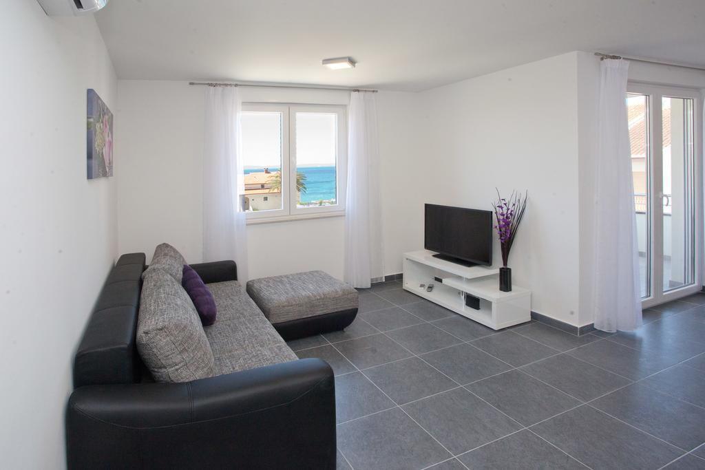 Diamond Apartment